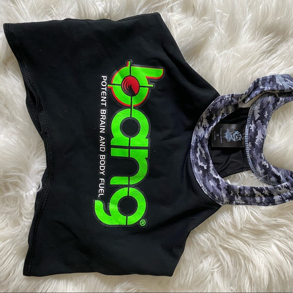 Crop top - Picture 2 of 3
